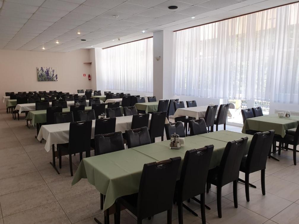Osrodek Wczasowy Wrzos Łukęcin Exterior foto